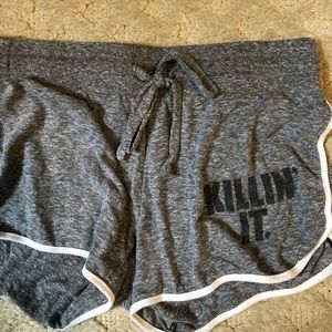 killin it booty shorts